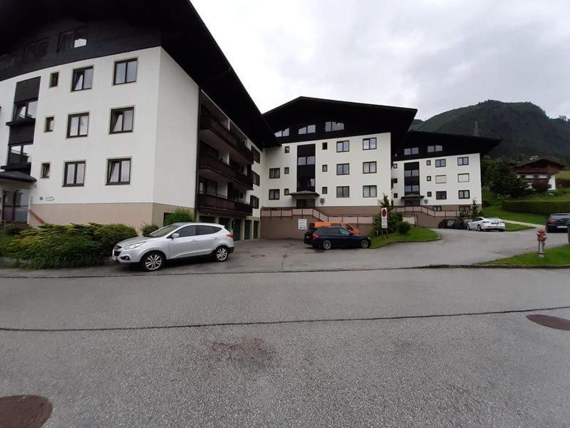 Apartment Magdalena Kaprun Bagian luar foto